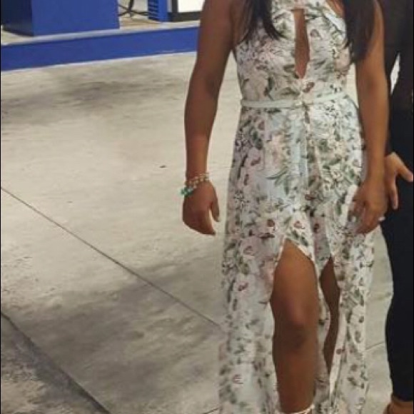 Dress - Picture 2 of 4